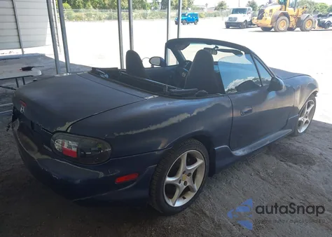 2003 Mazda Mx-5 Miata Cloth/Ls/Se/Shinsen из США, поврежденный, VIN JM1NB353430312332
